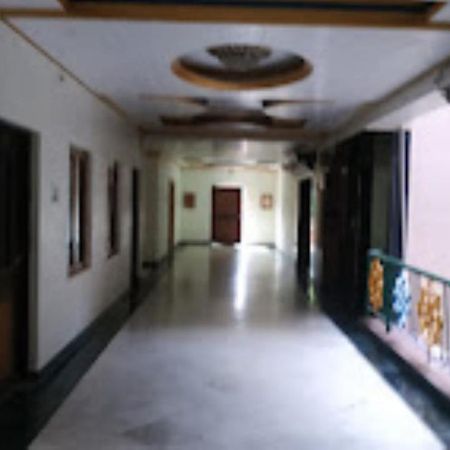 Hotel Mahayana Bodhgaya Bagian luar foto