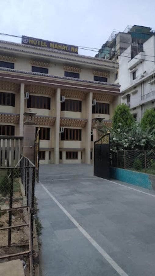 Hotel Mahayana Bodhgaya Bagian luar foto